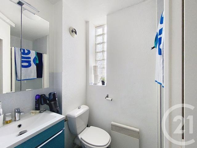 Location Appartement 1 pièce 17m² CLERMONT FERRAND 63000