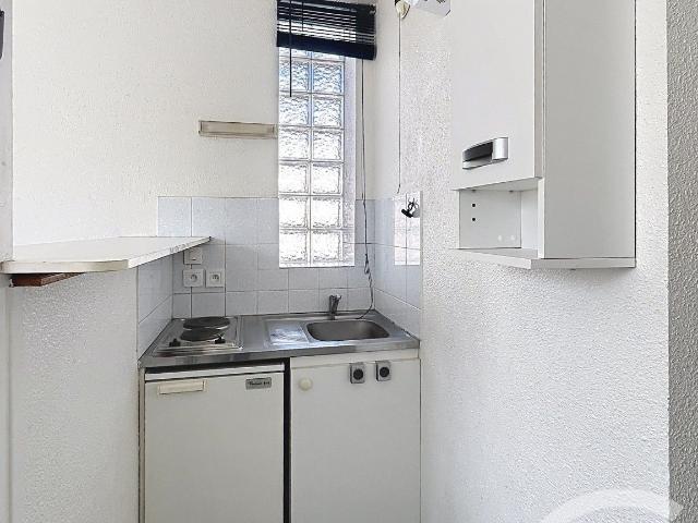 Location Appartement 1 pièce 17m² CLERMONT FERRAND 63000