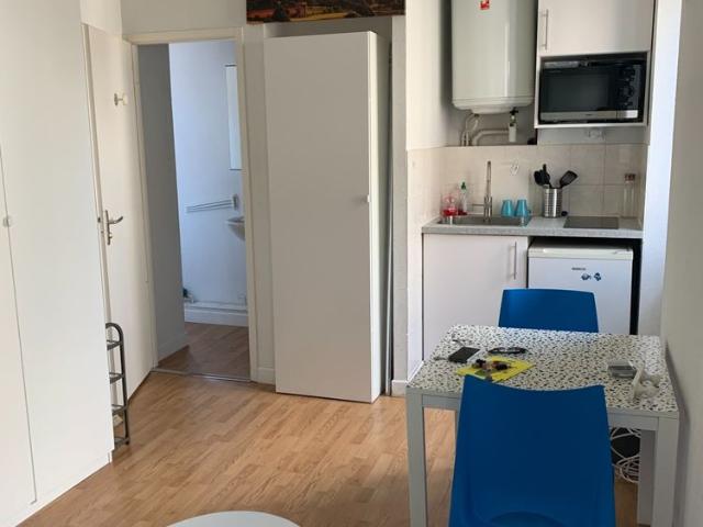 Location Appartement 1 pièce 17m² GRENOBLE 38000