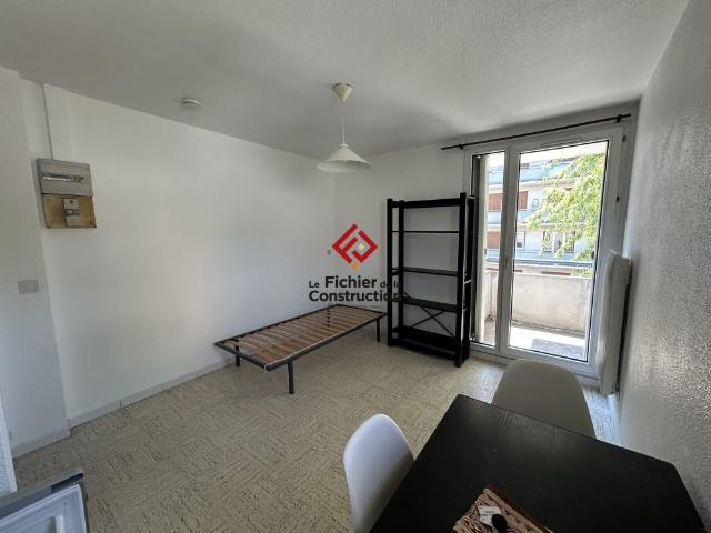 Location Appartement 1 pièce 17m² GRENOBLE 38000