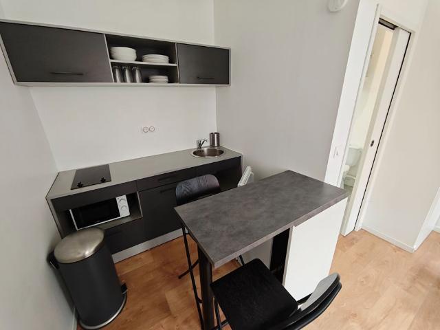 Location Appartement 1 pièce 17m² LILLE 59000