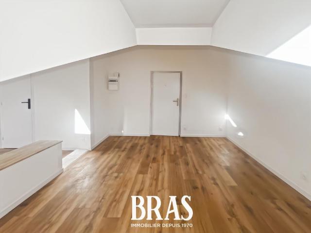 Location Appartement 1 pièce 17m² NANTES 44000