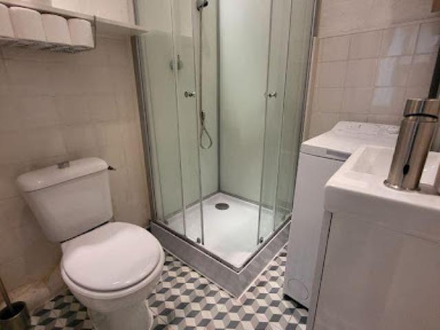 Location Appartement 1 pièce 18 m2 Marseille 4ème