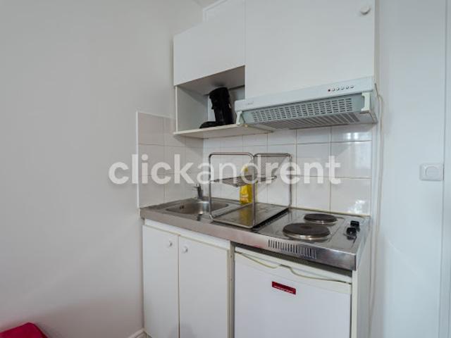 Location Appartement 1 pièce 18 m2 Aubervilliers