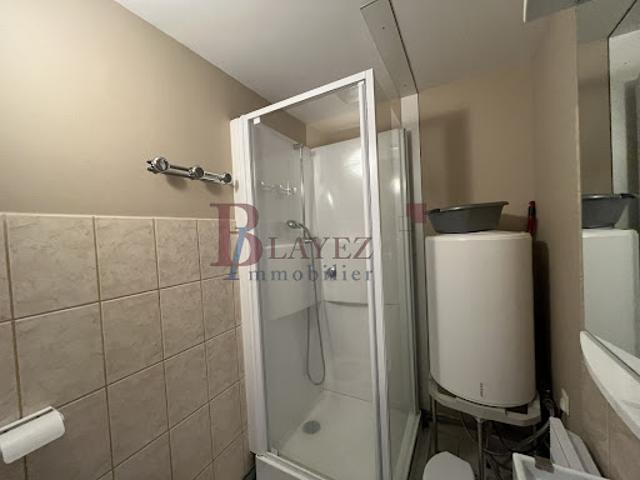 Location Appartement 1 pièce 18 m2 Egletons