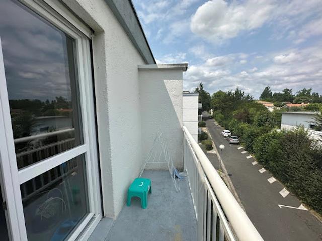 Location Appartement 1 pièce 18 m2 Gradignan