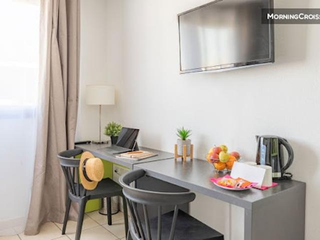 Location Appartement 1 pièce 18 m2 La Ciotat