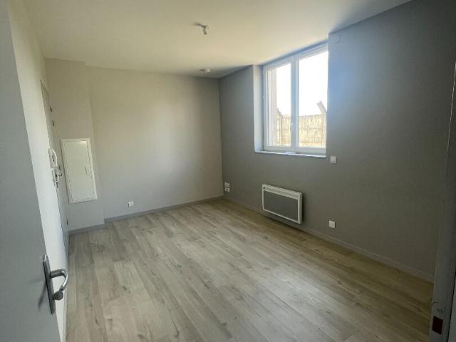 Location appartement 1 pièce, 18.00m², Albi