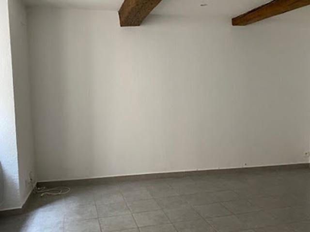 Location Appartement 1 pièce 18.44 m2 Chateaurenard