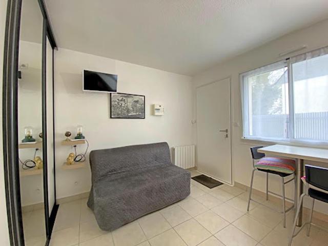 Location Appartement 1 pièce 18.54 m2 Larmor Plage