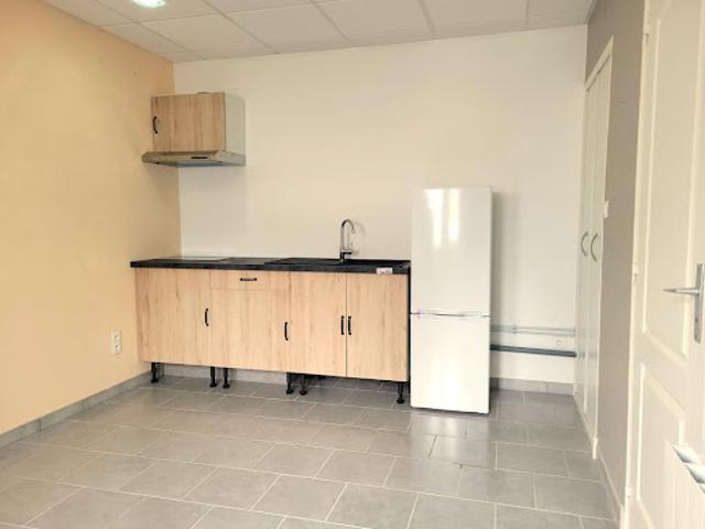 Location Appartement 1 pièce 18.5 m2 Le Breuil