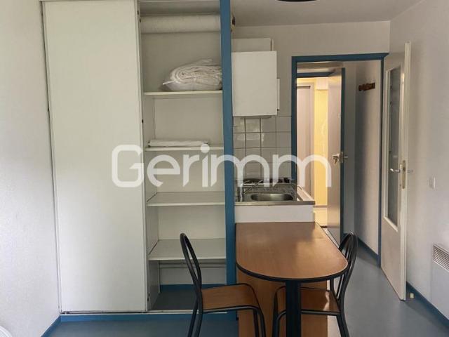 Location Appartement 1 pièce 18,60 m²