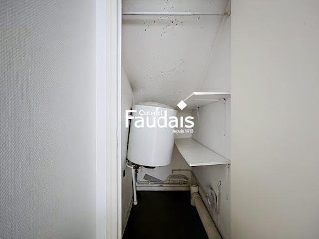 Location Appartement 1 pièce 18.85 m2 Saint lo