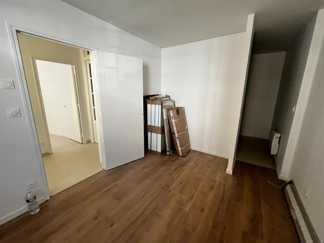 Appartement 1 pièce Dourdan 18.80m² 590€ à louer l'Adresse