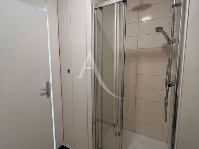 Location Appartement 1 pièce 18m²