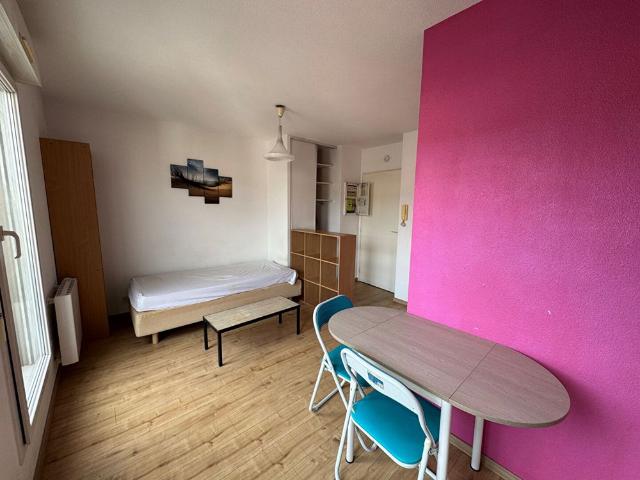 Location Appartement 1 pièce 18m²