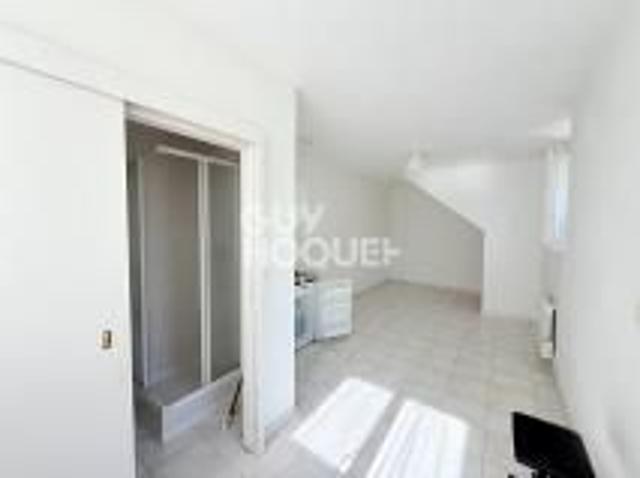 Location Appartement 1 pièce 18m²