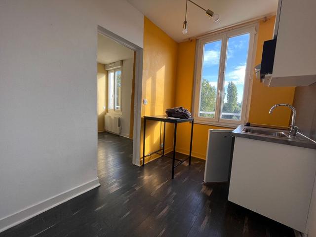Location Appartement 1 pièce 18m²