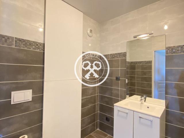 Location Appartement 1 pièce 18m² TROYES 10000