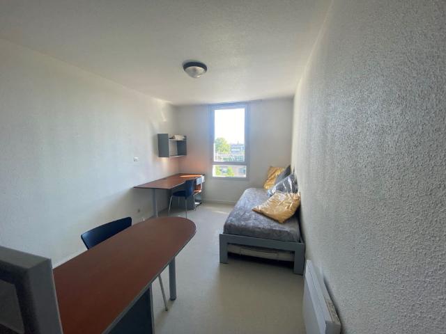 Location Appartement 1 pièce 18m² AMIENS 80000