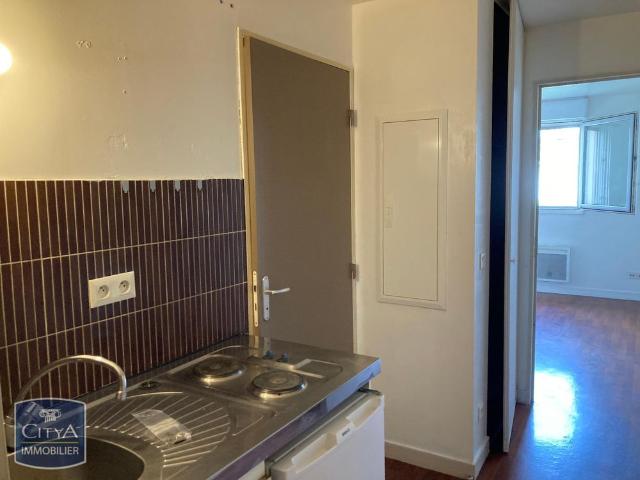 Location Appartement 1 pièce 18m² AVON 77210