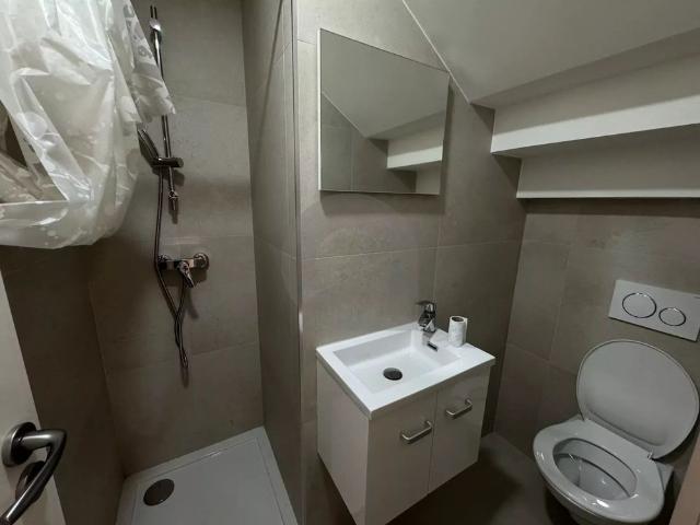 Location Appartement 1 pièce 18m² BEAUSOLEIL 06240