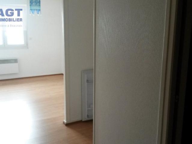 Location Appartement 1 pièce 18m² BEAUVAIS 60000