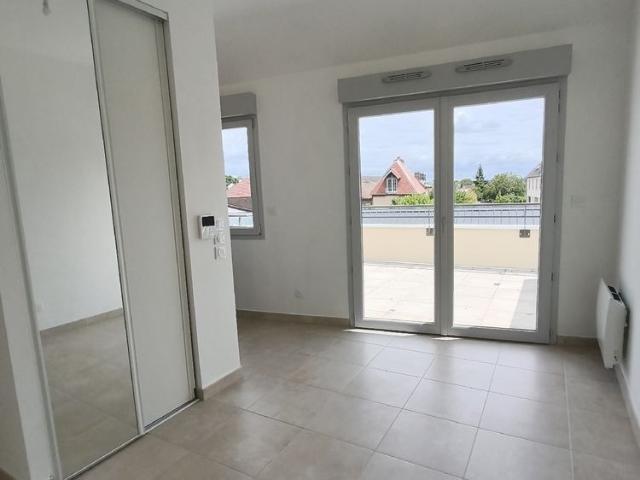 Location Appartement 1 pièce 18m² BEAUVAIS 60000