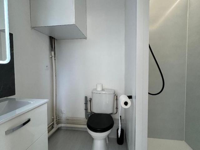 Location Appartement 1 pièce 18m² BEAUVAIS 60000