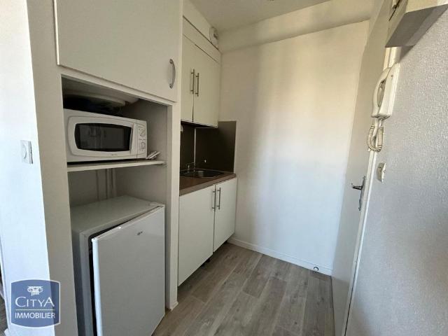 Location Appartement 1 pièce 18m² BILLERE 64140