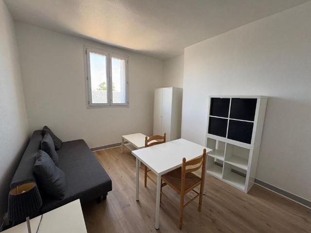 Location Appartement 1 pièce 18m² BORDEAUX 33000