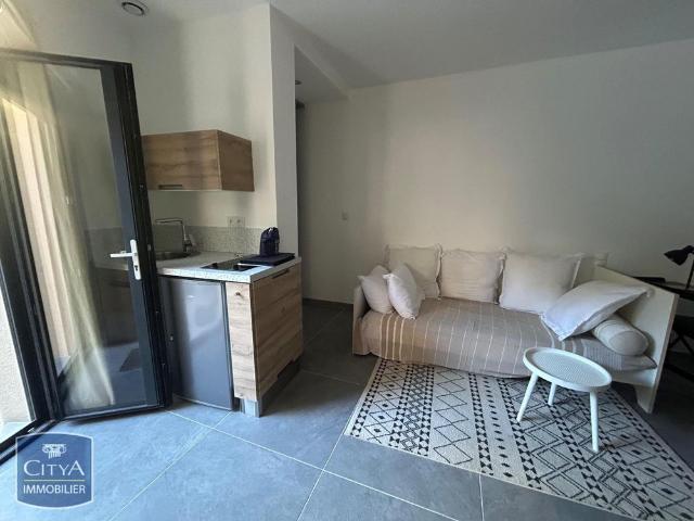 Location Appartement 1 pièce 18m² BRIVE LA GAILLARDE 19100