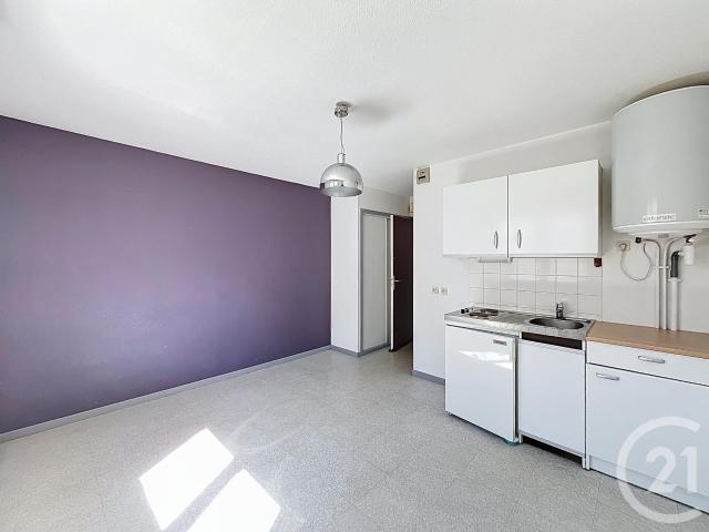 Location Appartement 1 pièce 18m² CLERMONT FERRAND 63000