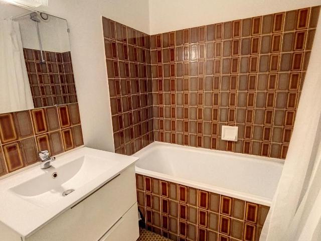Location Appartement 1 pièce 18m² CLERMONT FERRAND 63000