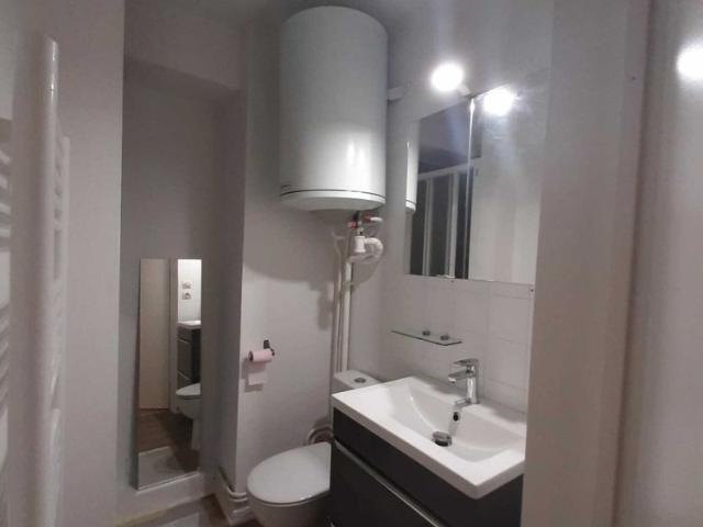 Location Appartement 1 pièce 18m² DIJON 21000