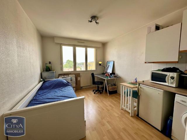 Location Appartement 1 pièce 18m² FONTAINE LES DIJON 21121