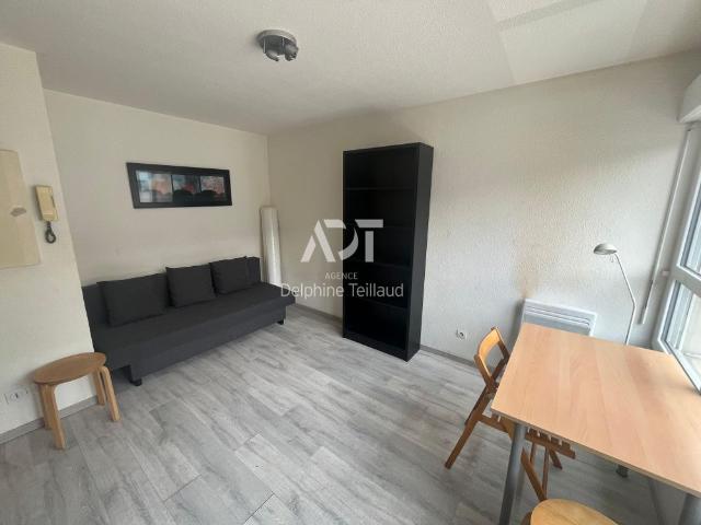 Location Appartement 1 pièce 18m² GRENOBLE 38000