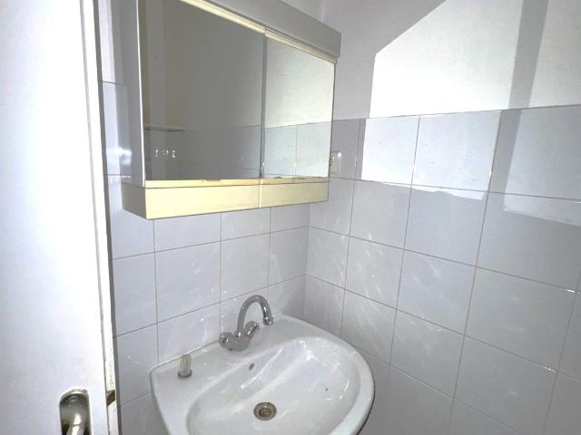 Location Appartement 1 pièce 18m² LA VALENTINE 11ème