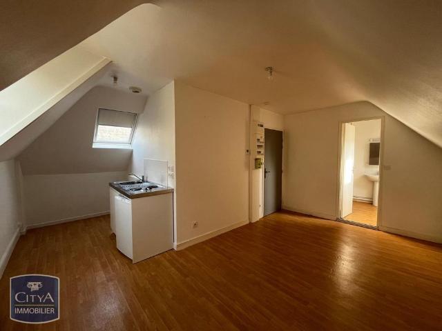 Location Appartement 1 pièce 18m² LAVAL 53000