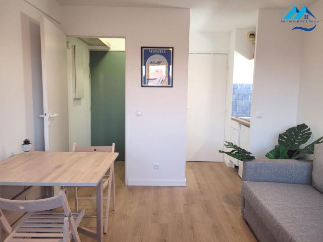 Location Appartement 1 pièce 18m² MARSEILLE 5ème