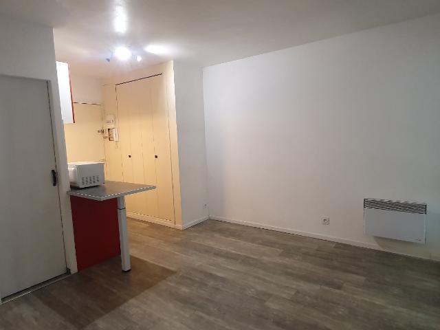 Location Appartement 1 pièce 18m² MONTPELLIER 34090