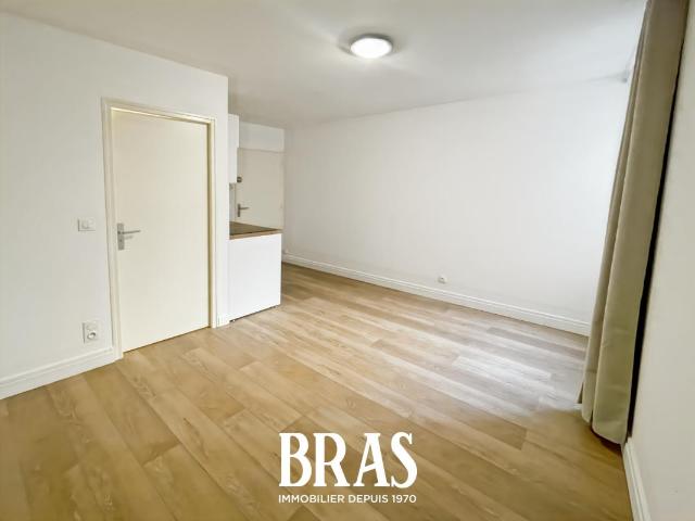 Location Appartement 1 pièce 18m² NANTES 44000