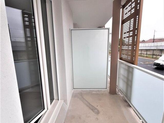 Location Appartement 1 pièce 18m² NIMES 30000