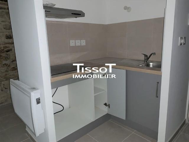 Location Appartement 1 pièce 18m² NIMES 30000