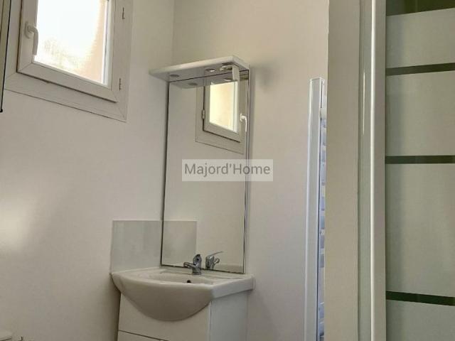Location Appartement 1 pièce 18m² NIMES 30000
