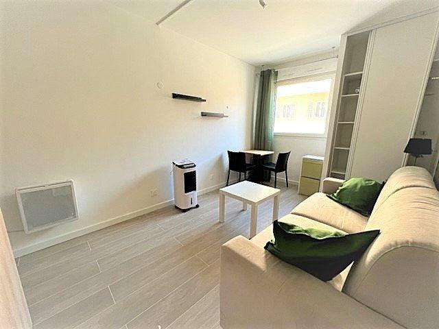 Location Appartement 1 pièce 18m² NICE 06300