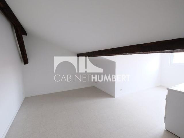 Location Appartement 1 pièce 18m² ST ETIENNE 42000
