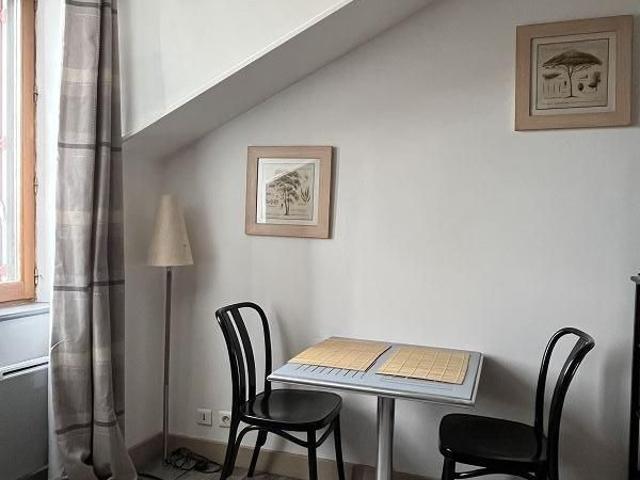 Location Appartement 1 pièce 18m² ST LEONARD DE NOBLAT 87400