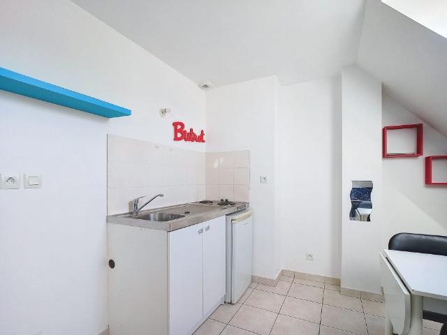 Location Appartement 1 pièce 18m² ST LO 50000