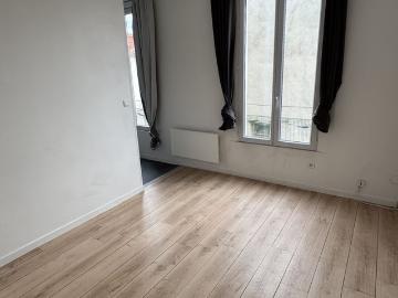 Location Appartement 1 pièce 18m² ST MAUR DES FOSSES 94100